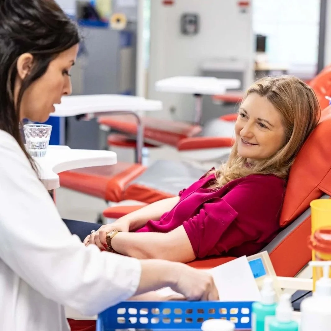 Grand Duchess Stéphanie donates blood to Luxembourg Red Cross 