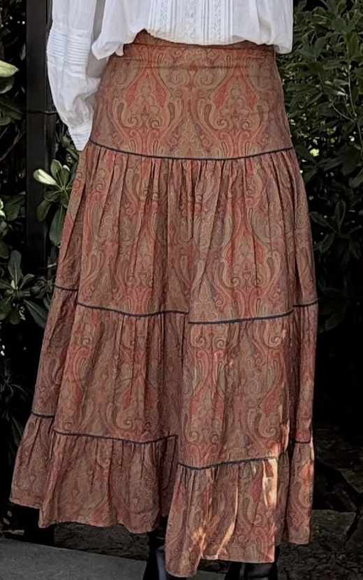 Lexy London Tatjana Skirt in Winter Paisley