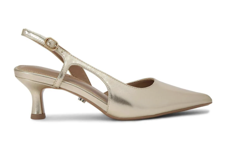 Carvela.png