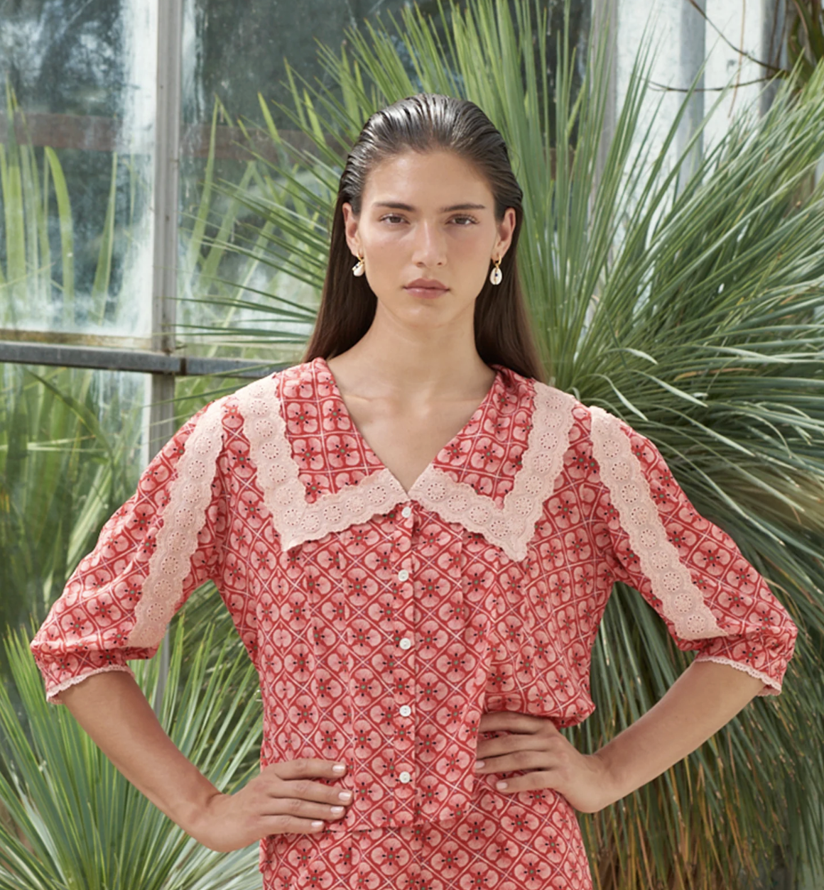 Muzungu Sisters Top.png