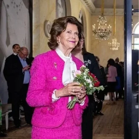 Queen Silvia opens Costumes for a Queen exhibition