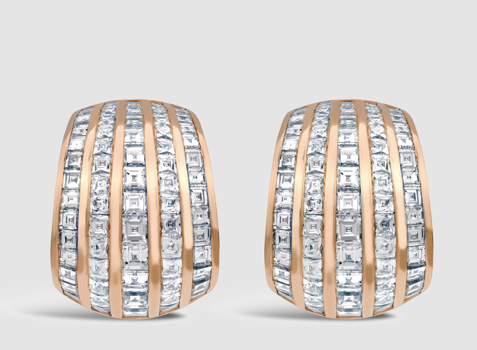 Pragnell Manhattan Classic Huggie Earrings