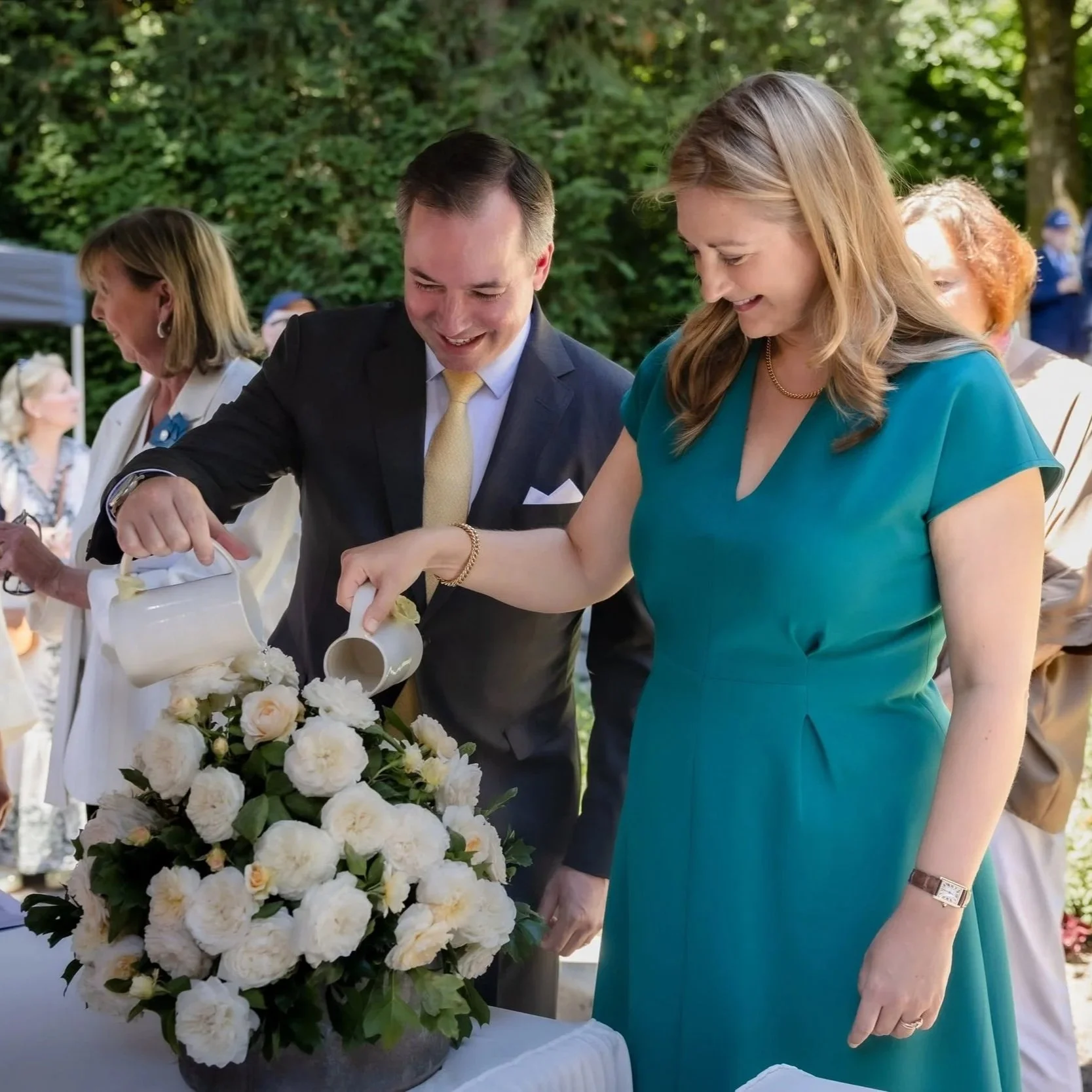 Grand Ducal Couple christens “Grand Duke Guillaume – Grand Duchess Stephanie” rose