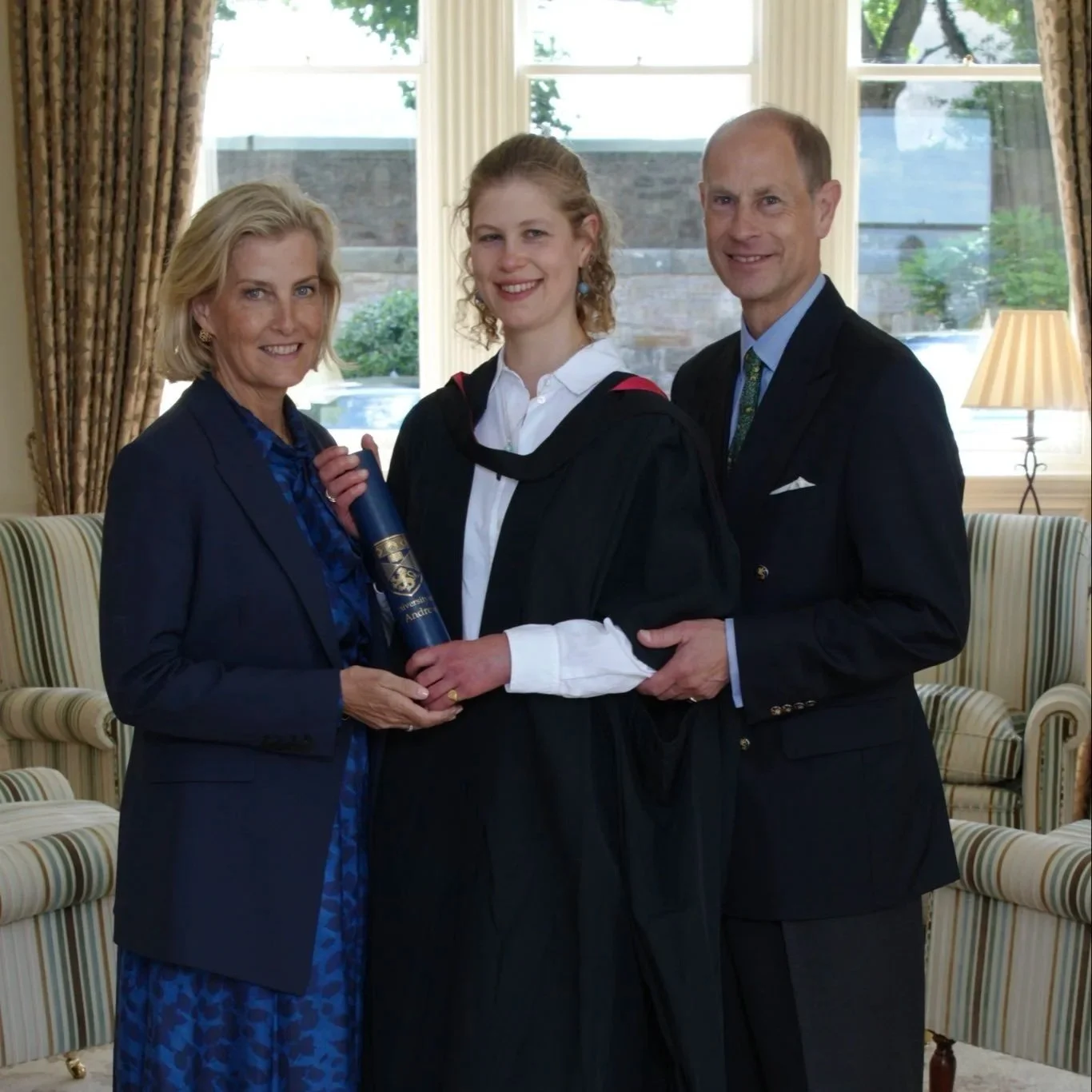 Lady Louise graduates from St Andrews University