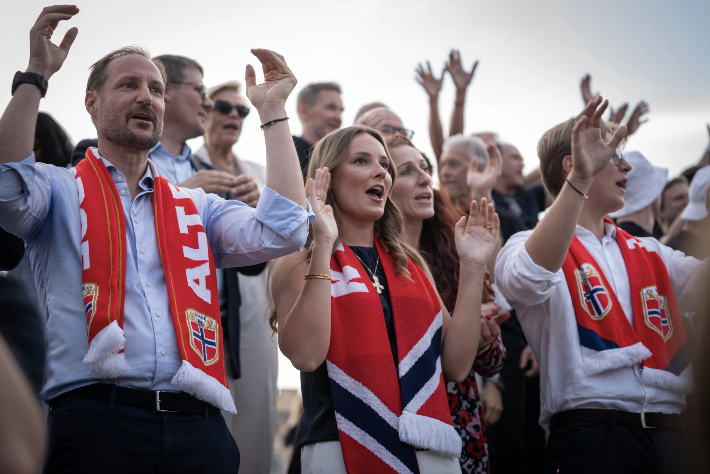 Norwegian Royals welcomed National Team to the Palace