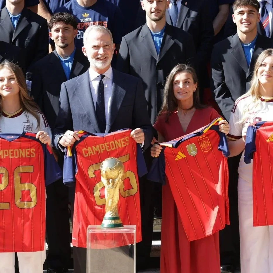Spanish Royal Family meets Spanish National Team