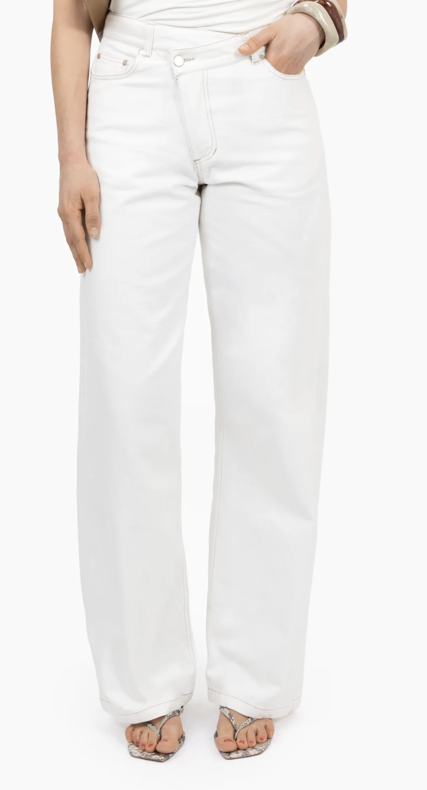 The Launch Lina Jeans