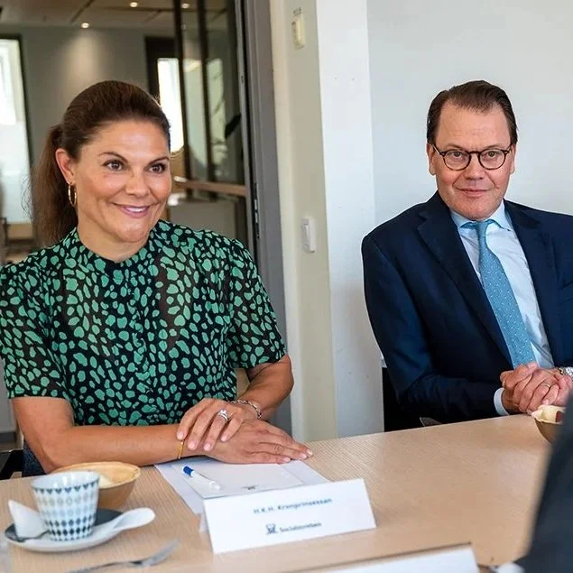 Crown Princess Victoria and Prince Daniel visit National Board of Health and Welfare