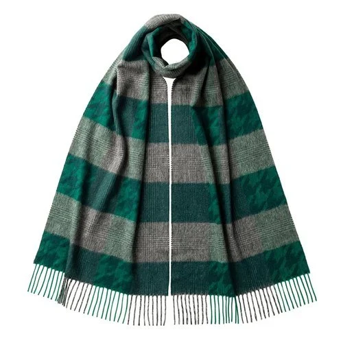 Highgrove Prince of Wales Heritage Scarf in Green.jpg
