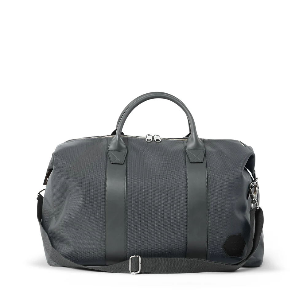 Steele &amp; Borough The Weekender Bag in Grey