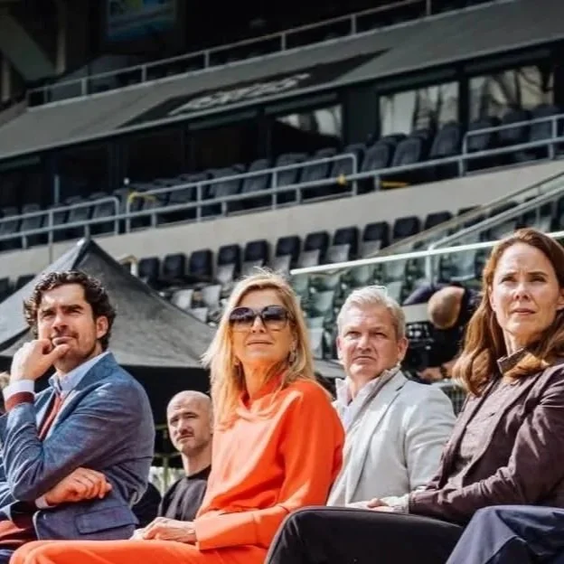 Queen Maxima attends meeting on Echte Mannen Huilen Niet documentary