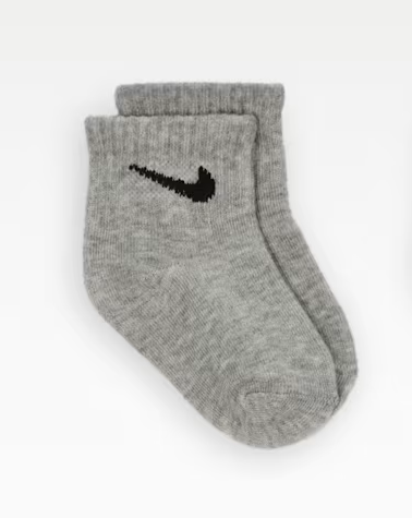 Nike Swoosh Baby Ankle Socks in Grey/Black
