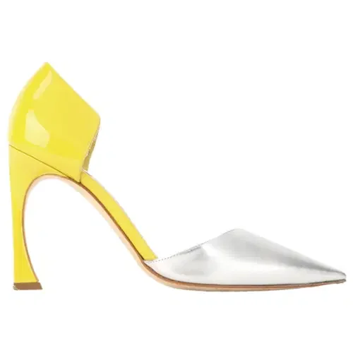 Dior Pumps.webp