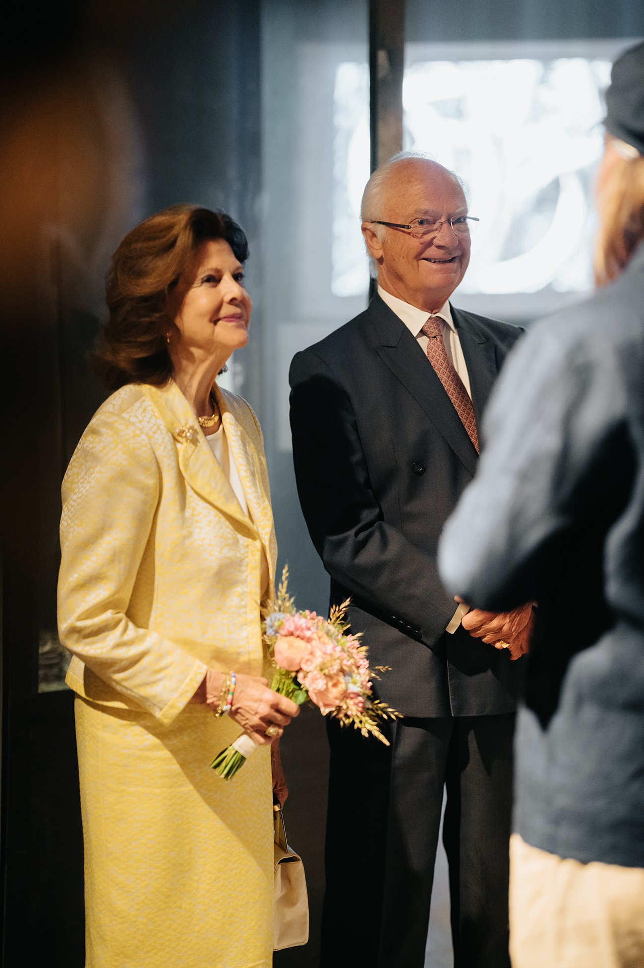 King Carl Gustaf and Queen Silvia visit Gotland County — UFO No More