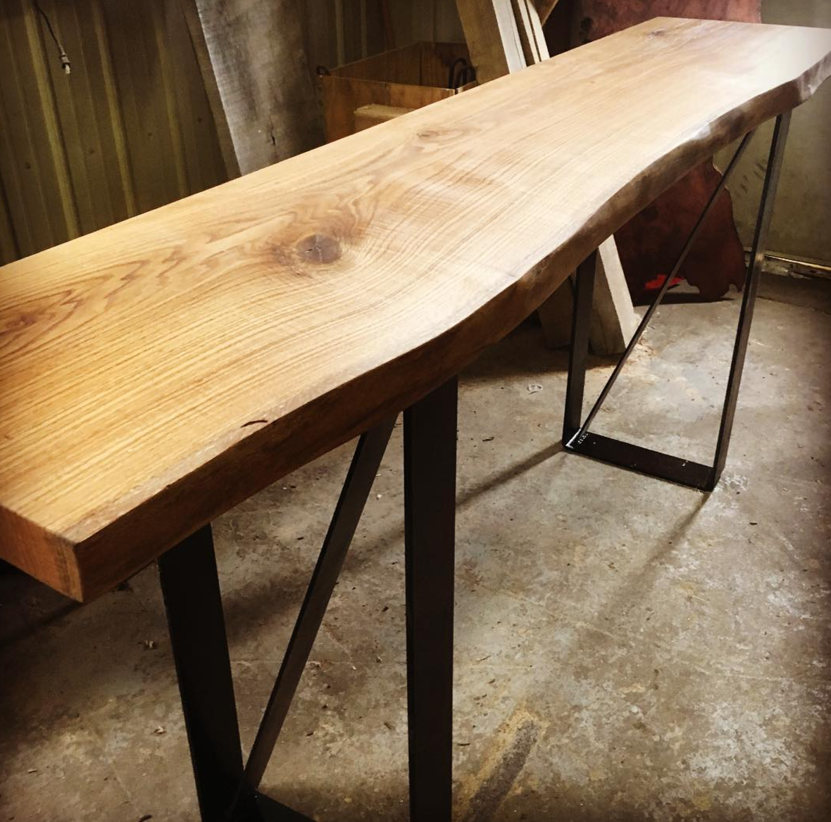Sawmill Slab Table.png