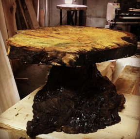 wood stump table.png