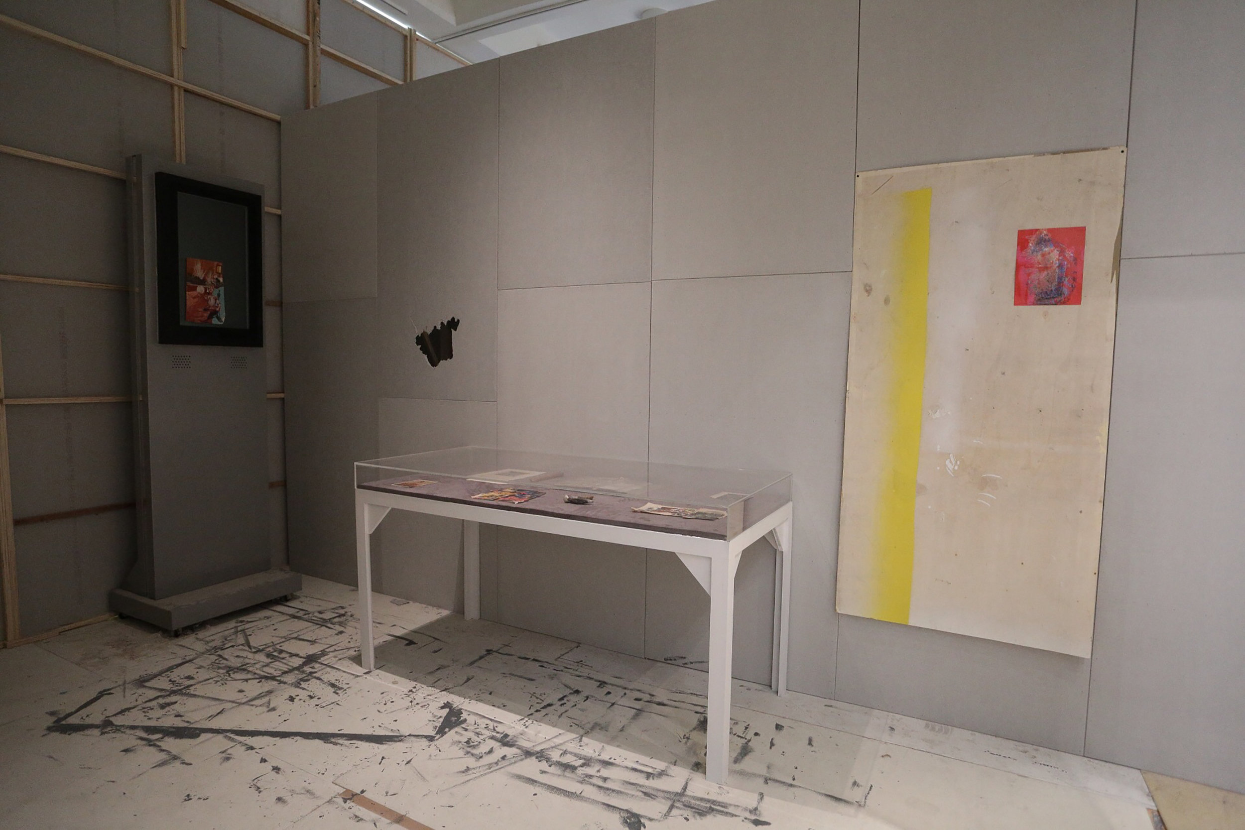 Freeman-Lowe, Installation View 18, Tai Pei Biennial, 2014.jpg