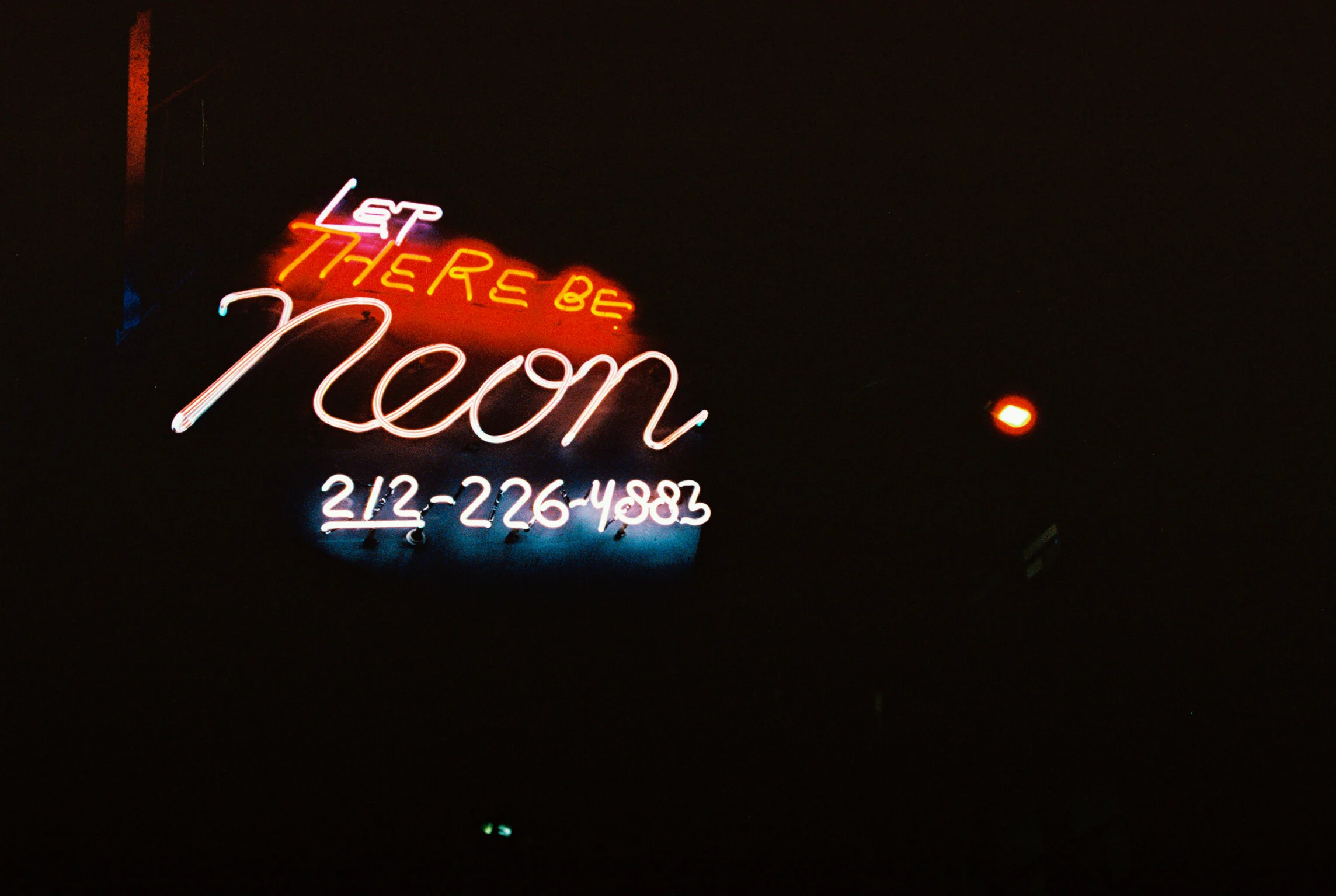 S085102-R1-E028.jpg