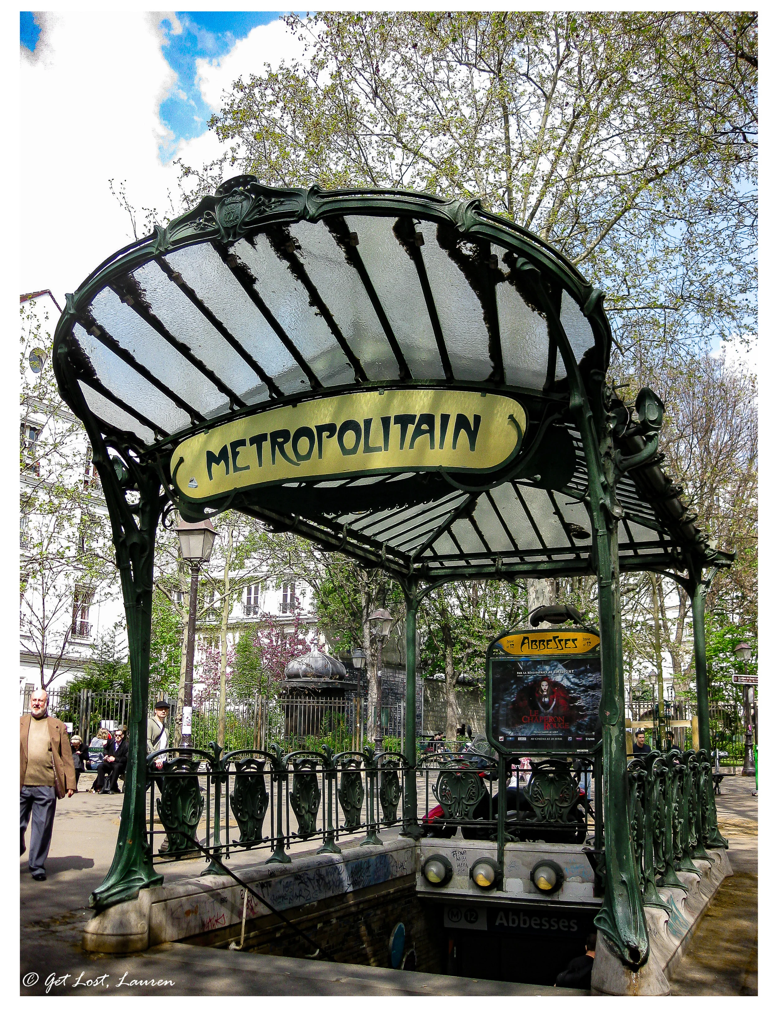 The long climb up from the Abbessees metro station rewards you with one of the prettiest entrances.