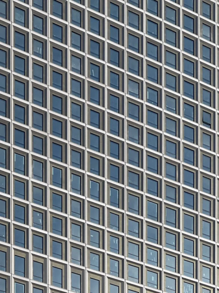 Location: Brooklyn, NY  Client: Witkoff/Apollo Global Management  Architect: Beyer Blinder Belle  Size: 598,000 square feet  Status: Complete  Image Credits: BBB    The Brook, located at 589 Fulton Street in Downtown Brooklyn, is a 52-story, approxi