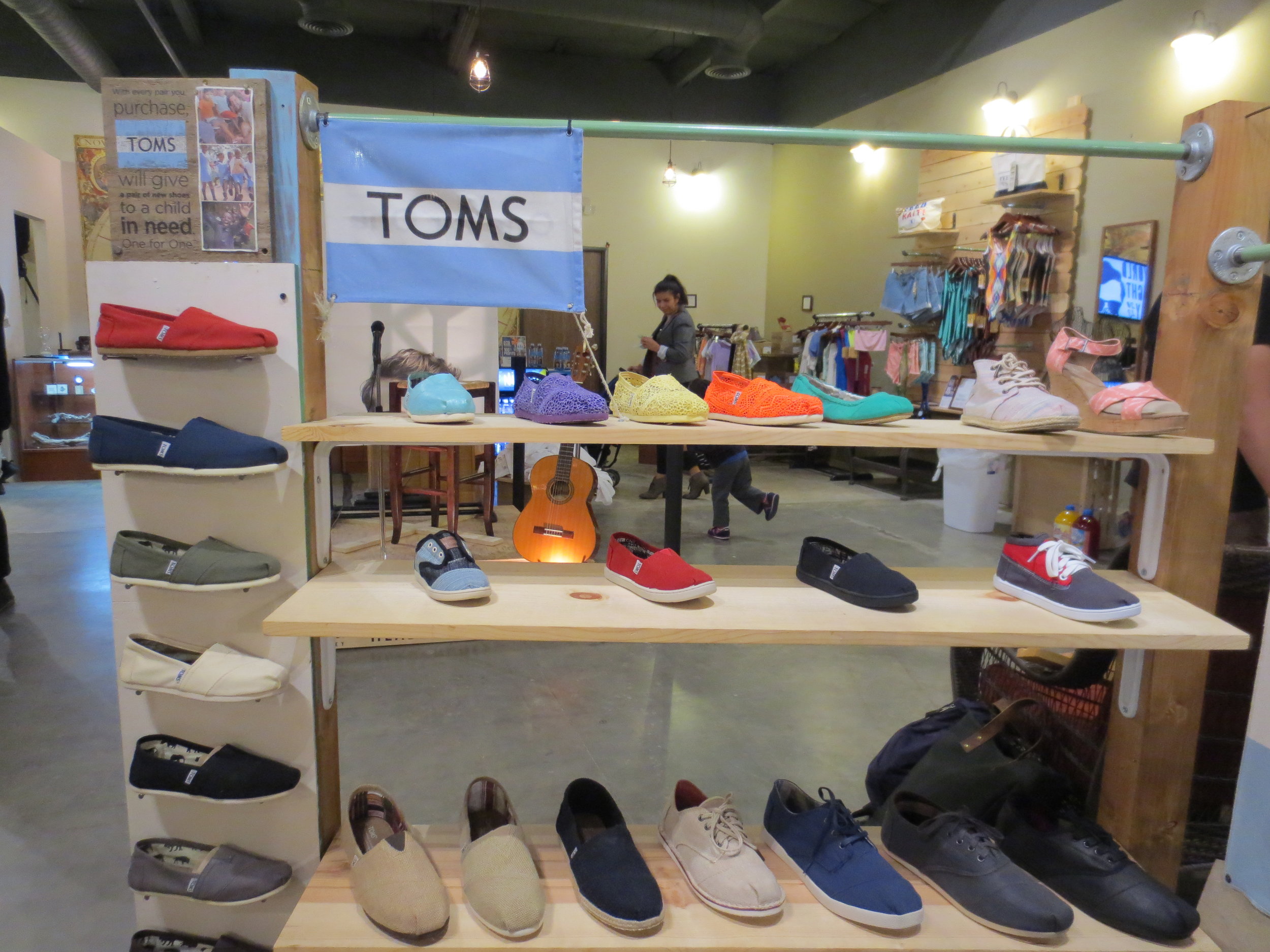 TOMS-at-Convergence.jpg