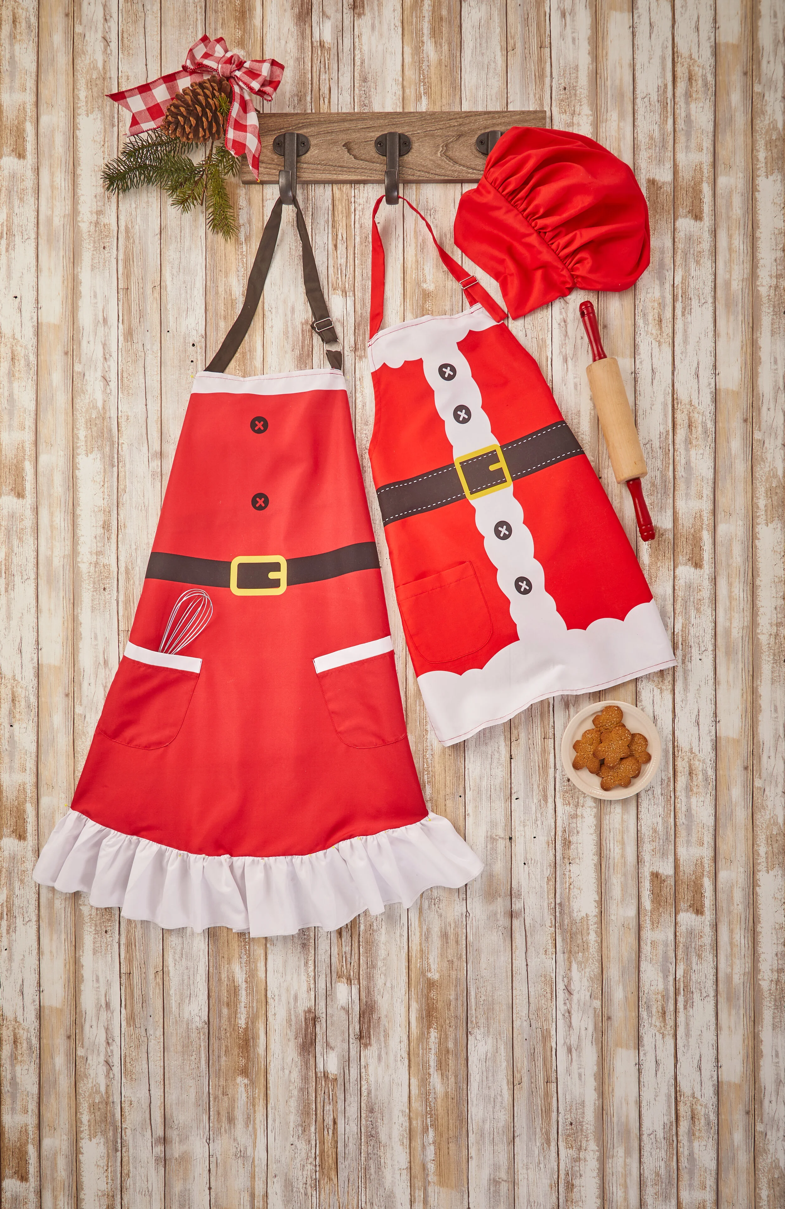 aprons.jpg