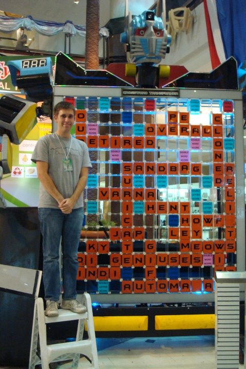 I wasn't kidding about the Scrabble robot. (Bangkok, November 2011)