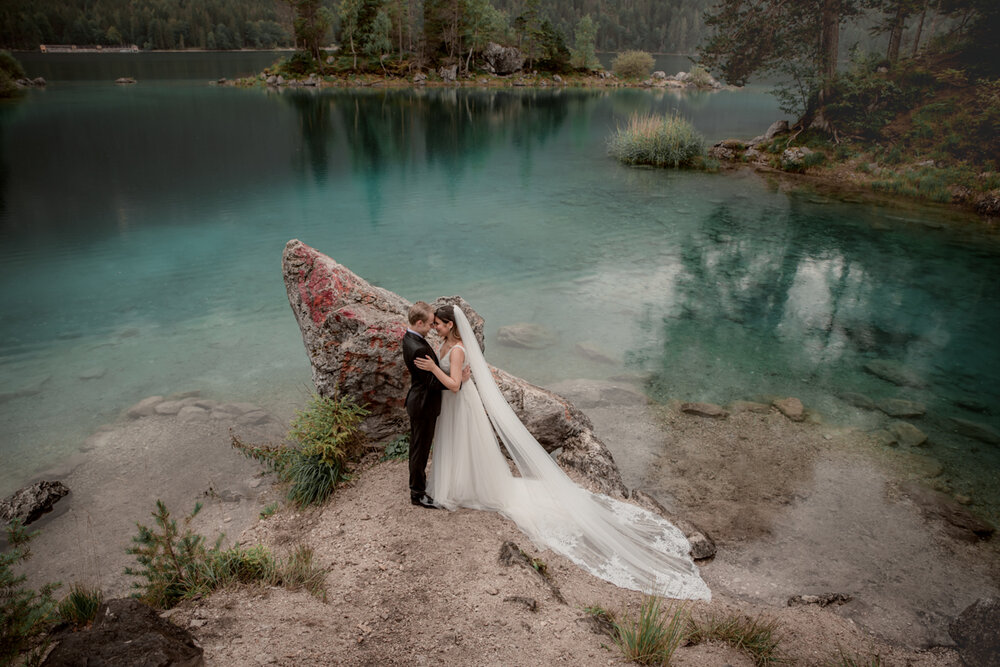 Elopement Germany Eibsee (2 of 4).jpg