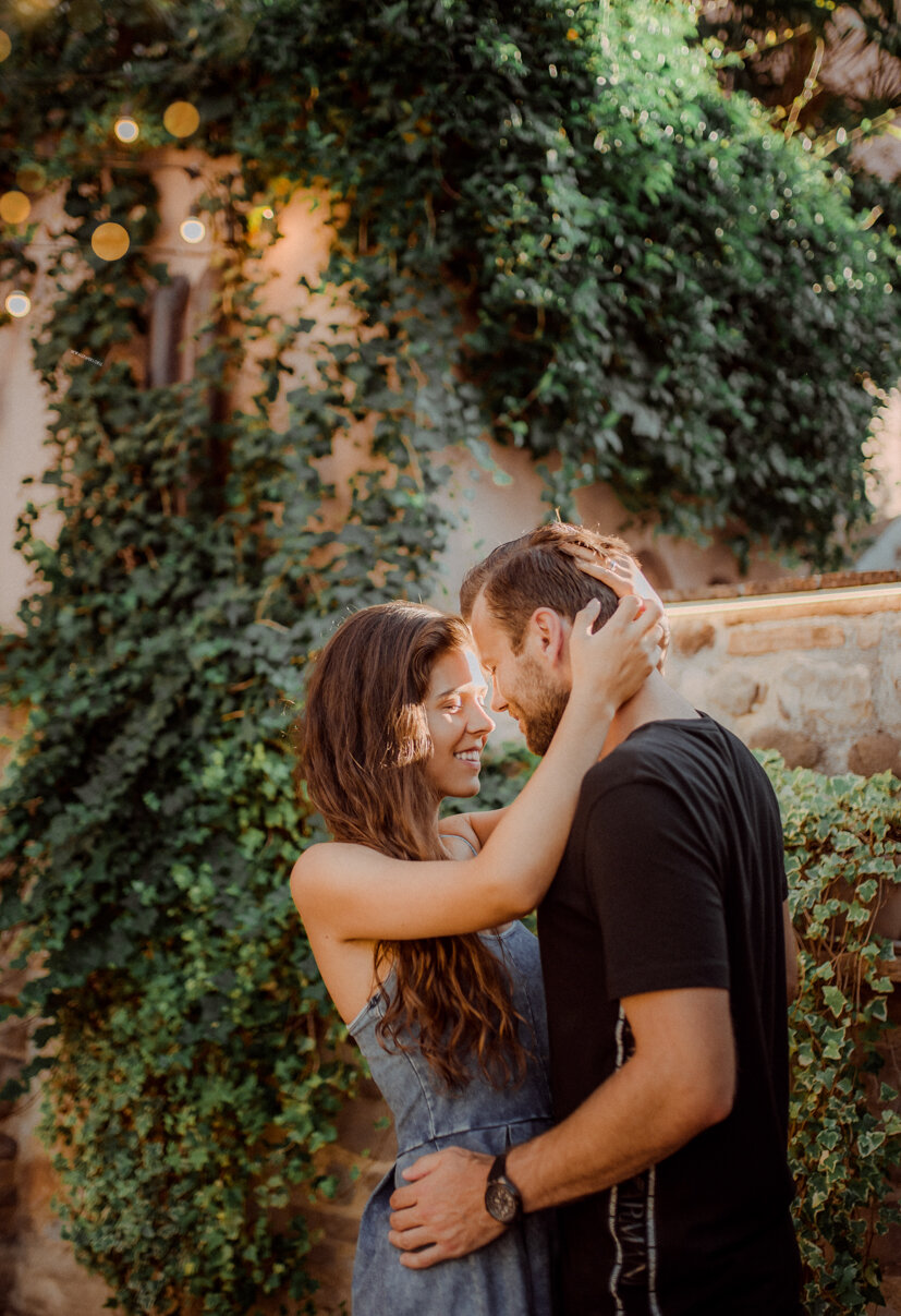 Couple photoshoot lake Garda Sirmione (56 of 80).jpg