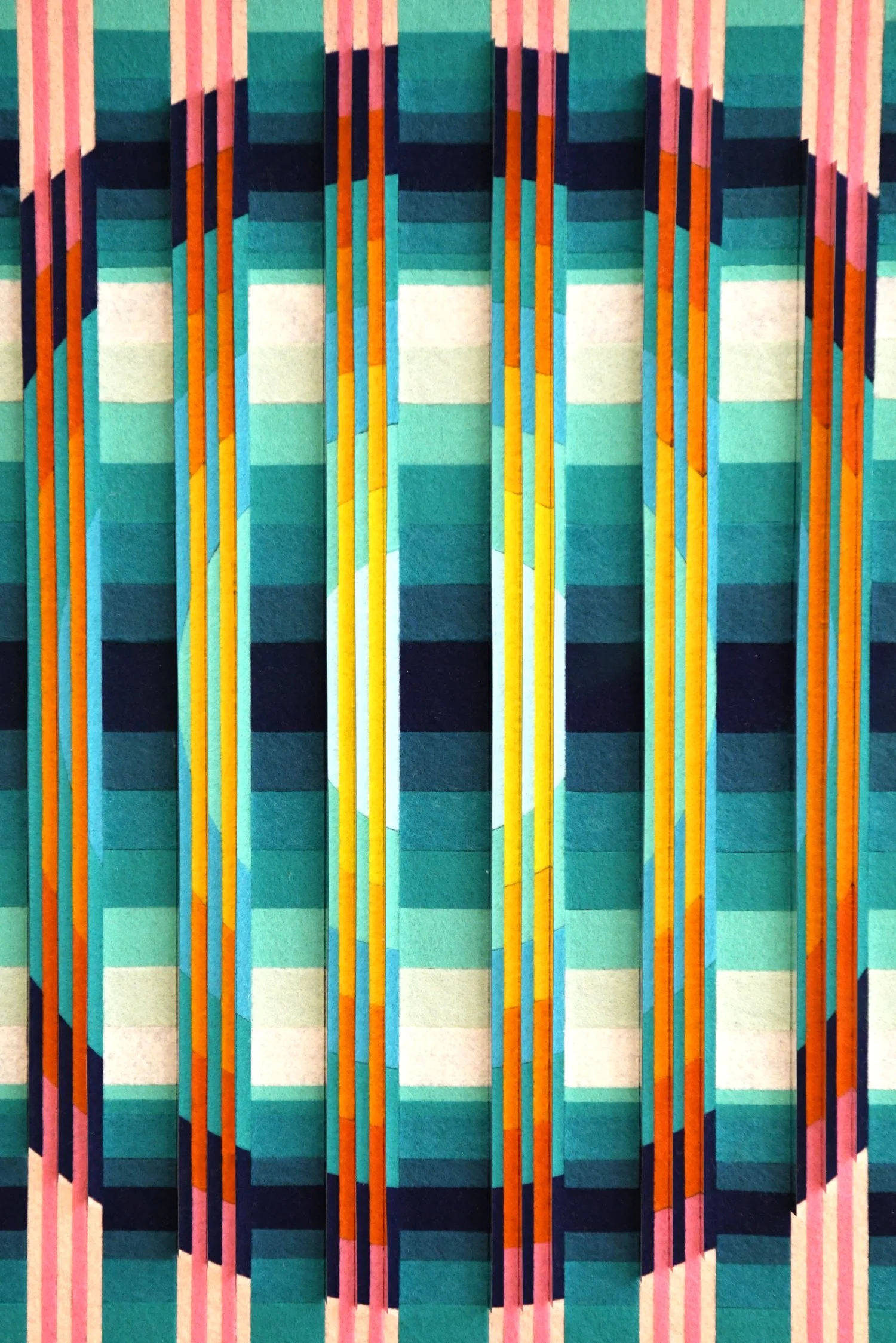 fractured sircle detail .jpg