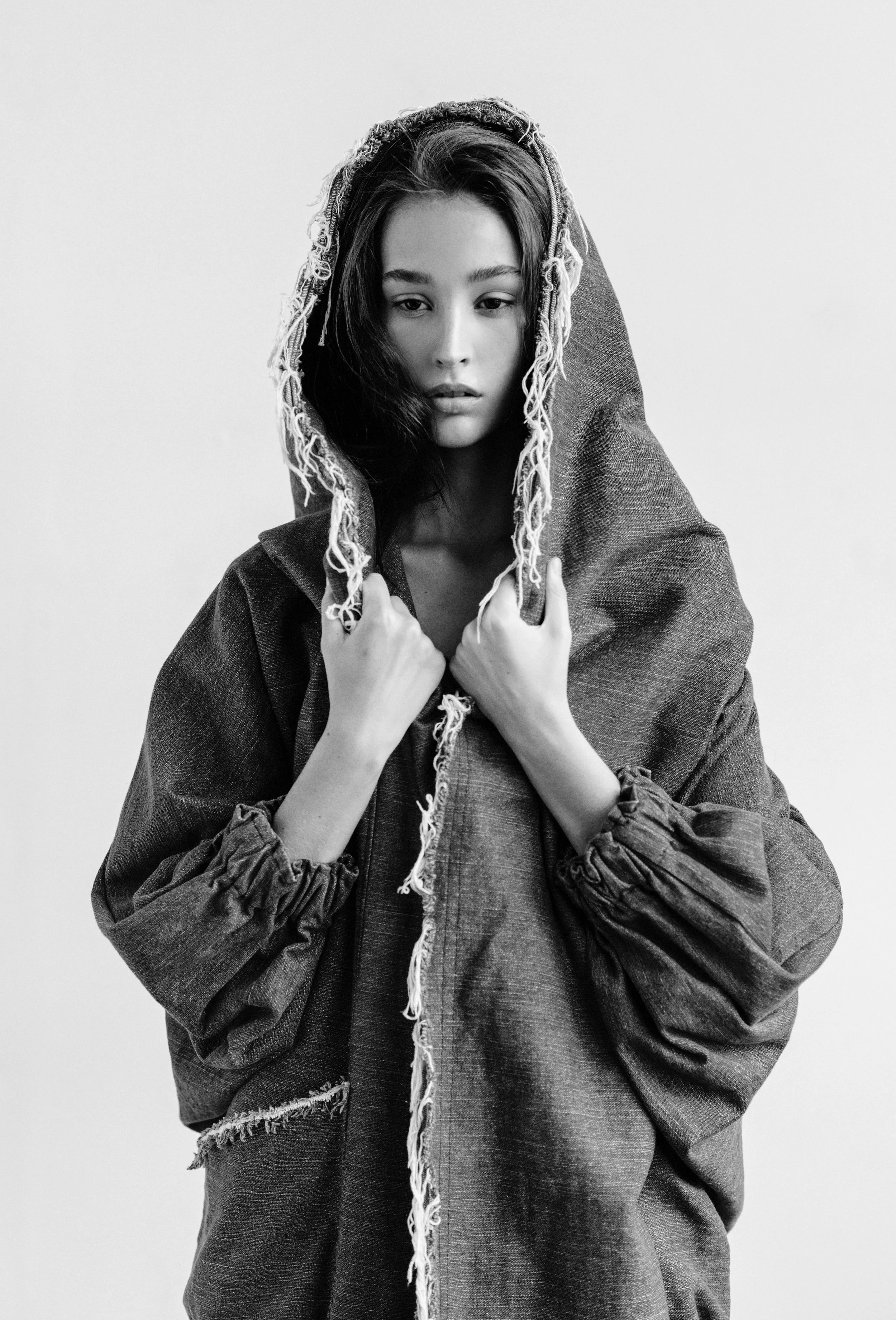 _6003891bw.jpg
