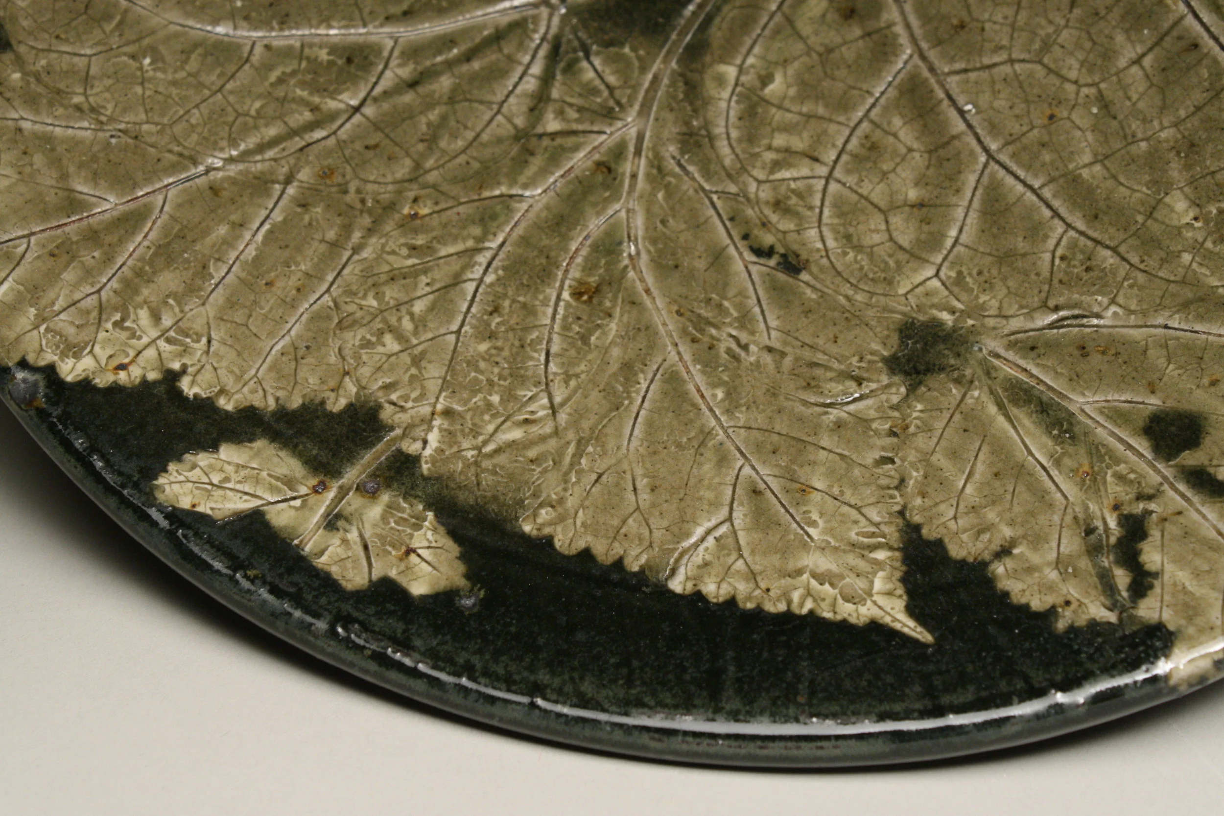 leafy.bowl.detail.2.JPG