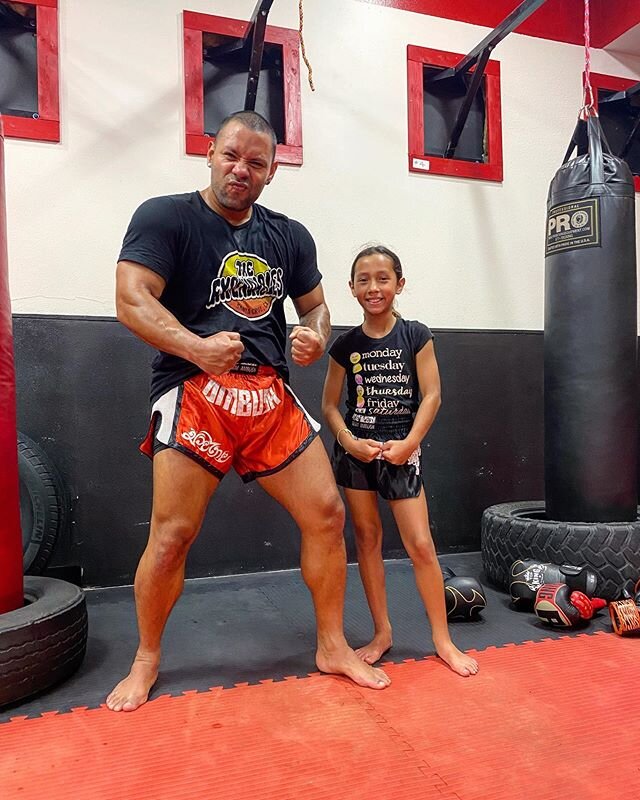Classes for Adults and Kids! Come learn how to clinch, punch, kick, knee and elbow! No experience necessary! It&rsquo;s time to switch up your workout and have fun learning at the same time.
We have military &amp; first responder discounts and family
