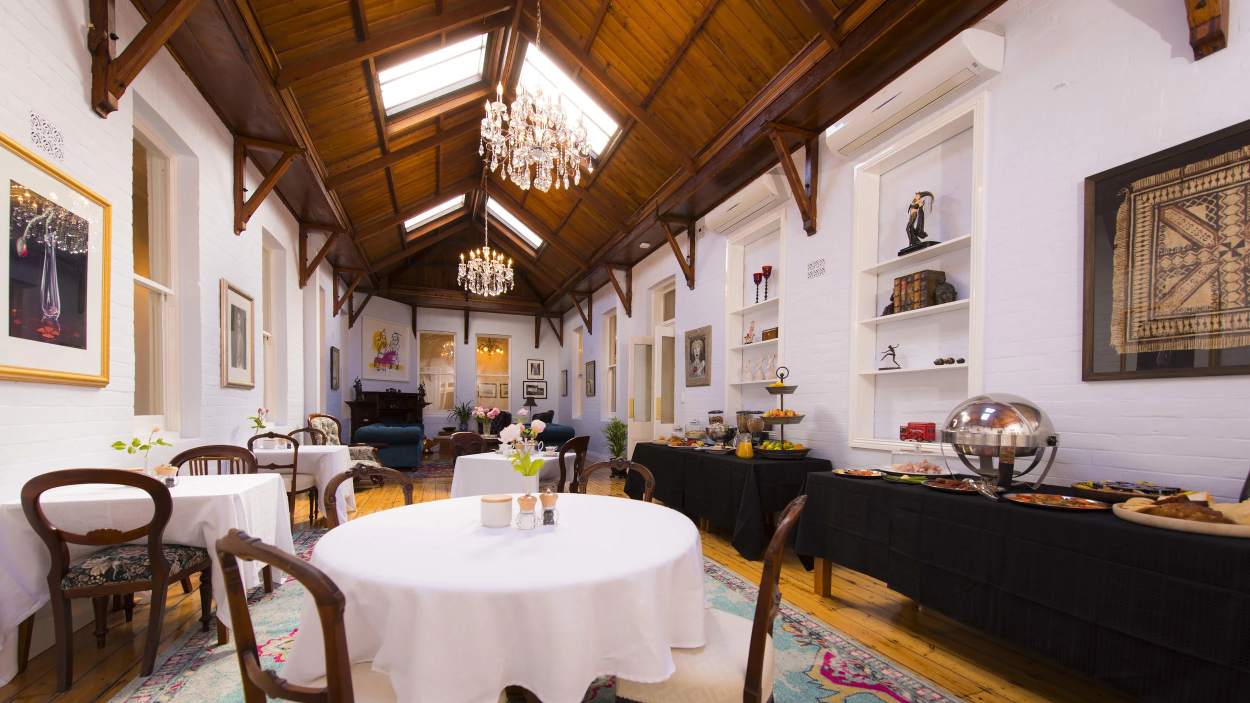 Arcoona Manor ballroom.jpg