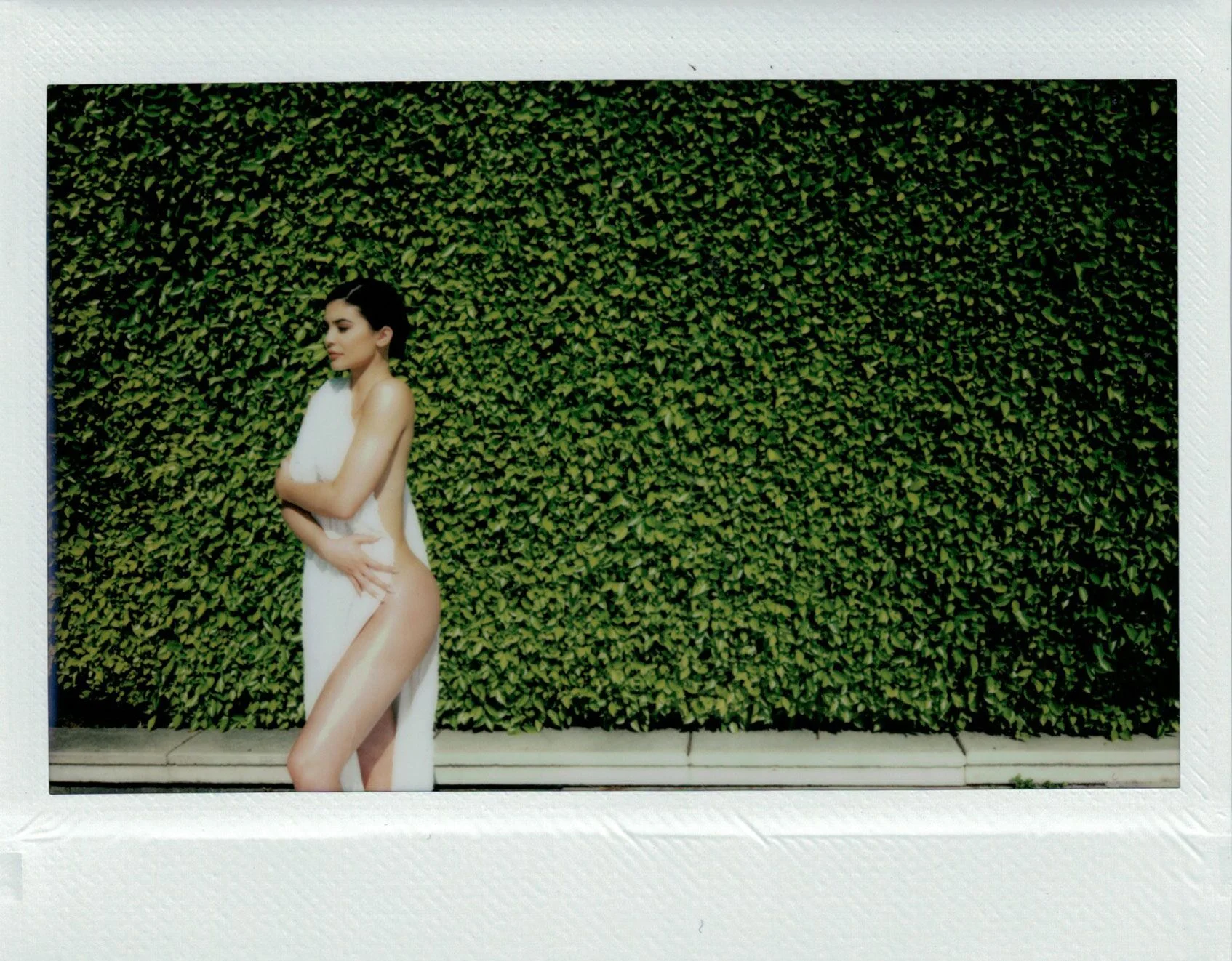 KyliePolaroids_04_preview.jpeg