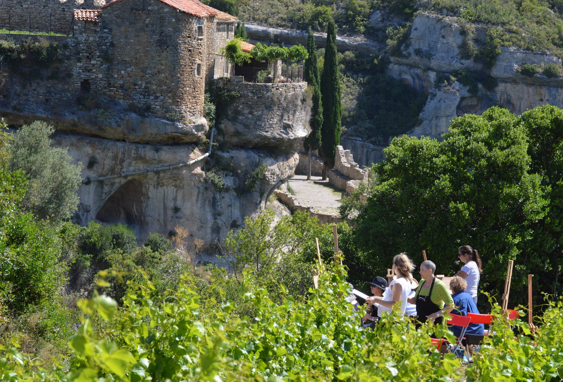 Minerve cliffs 1 (1 of 1).jpg
