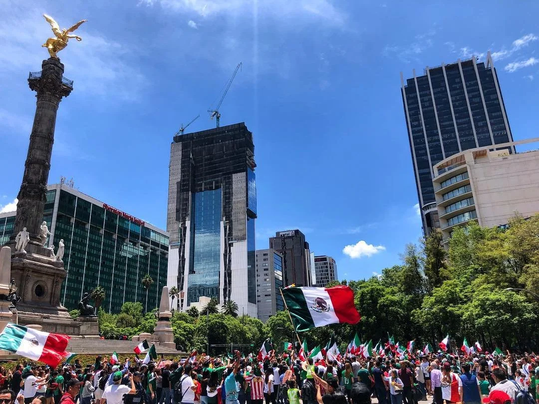 M&eacute;xico lindo y querido ❤️🇲🇽🎶
.
.
#fifaworldcup2018 #Mexico #eltri #mexicocity #angeldelaindependencia #reforma #sisepudo #vivamexico #vivamexicocabrones #worldcup #football