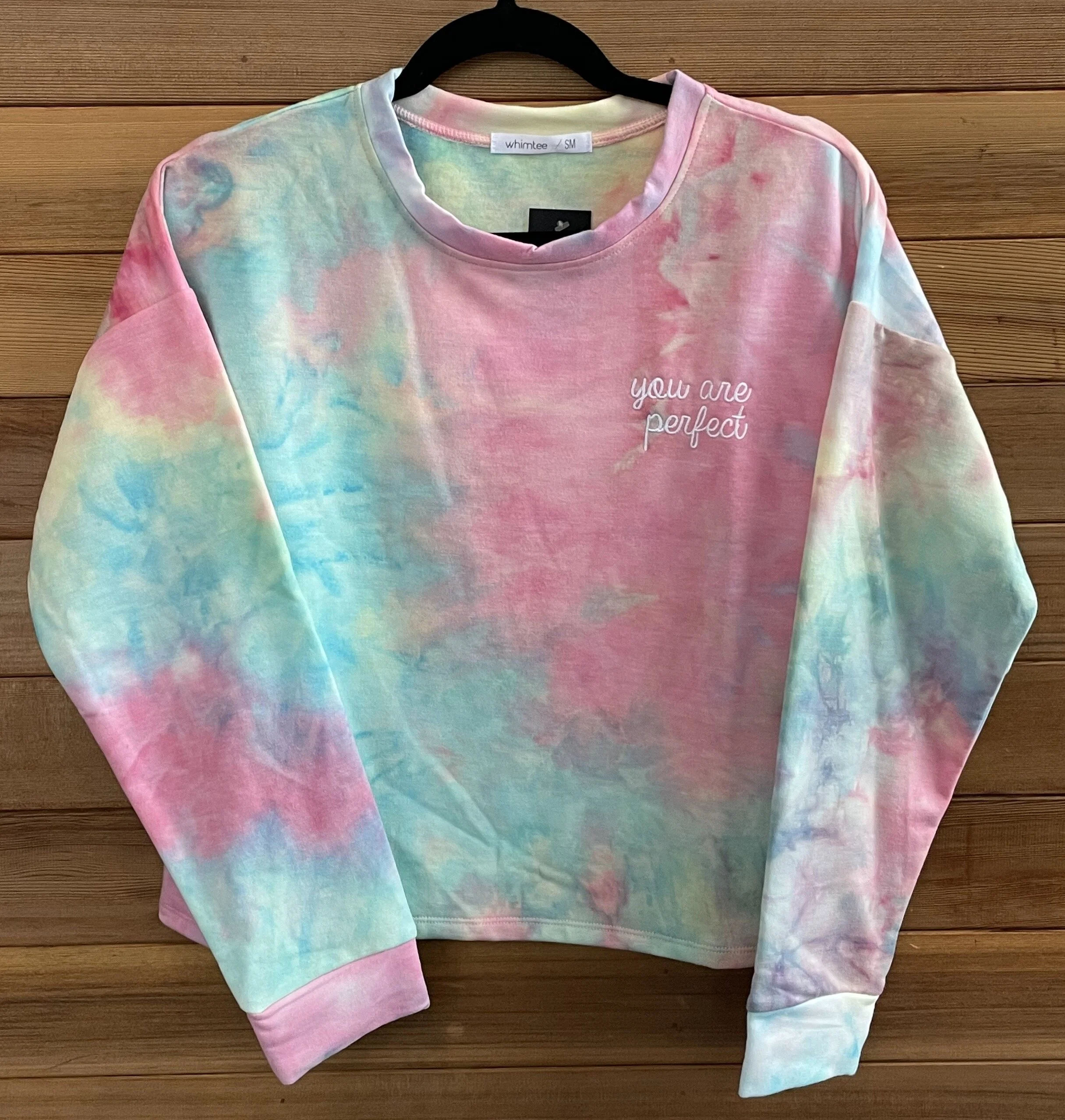 crop tie dye