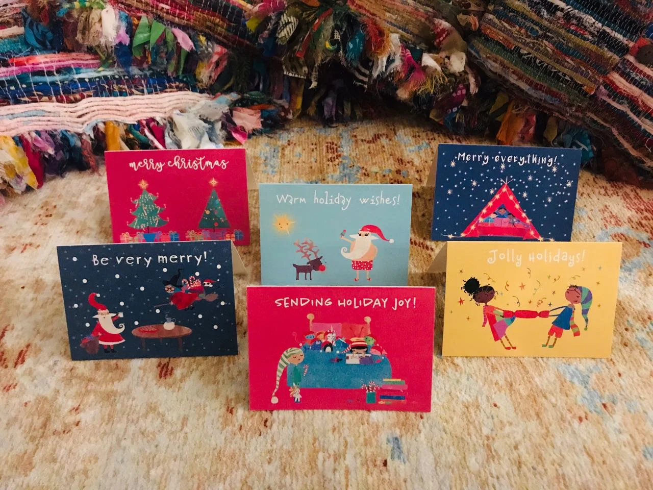 christmas_cards_display_worldwidebuddies.jpeg