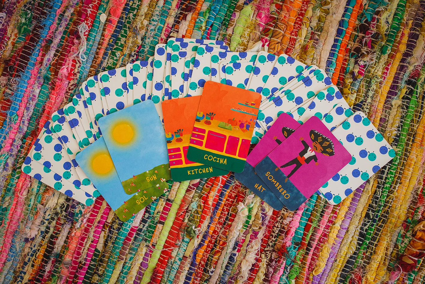 worldwide_buddies_jueguito_bilingual_cards_memory.jpg