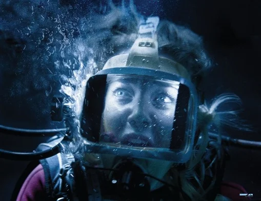 Shark Movie Review: 47 Metres Down