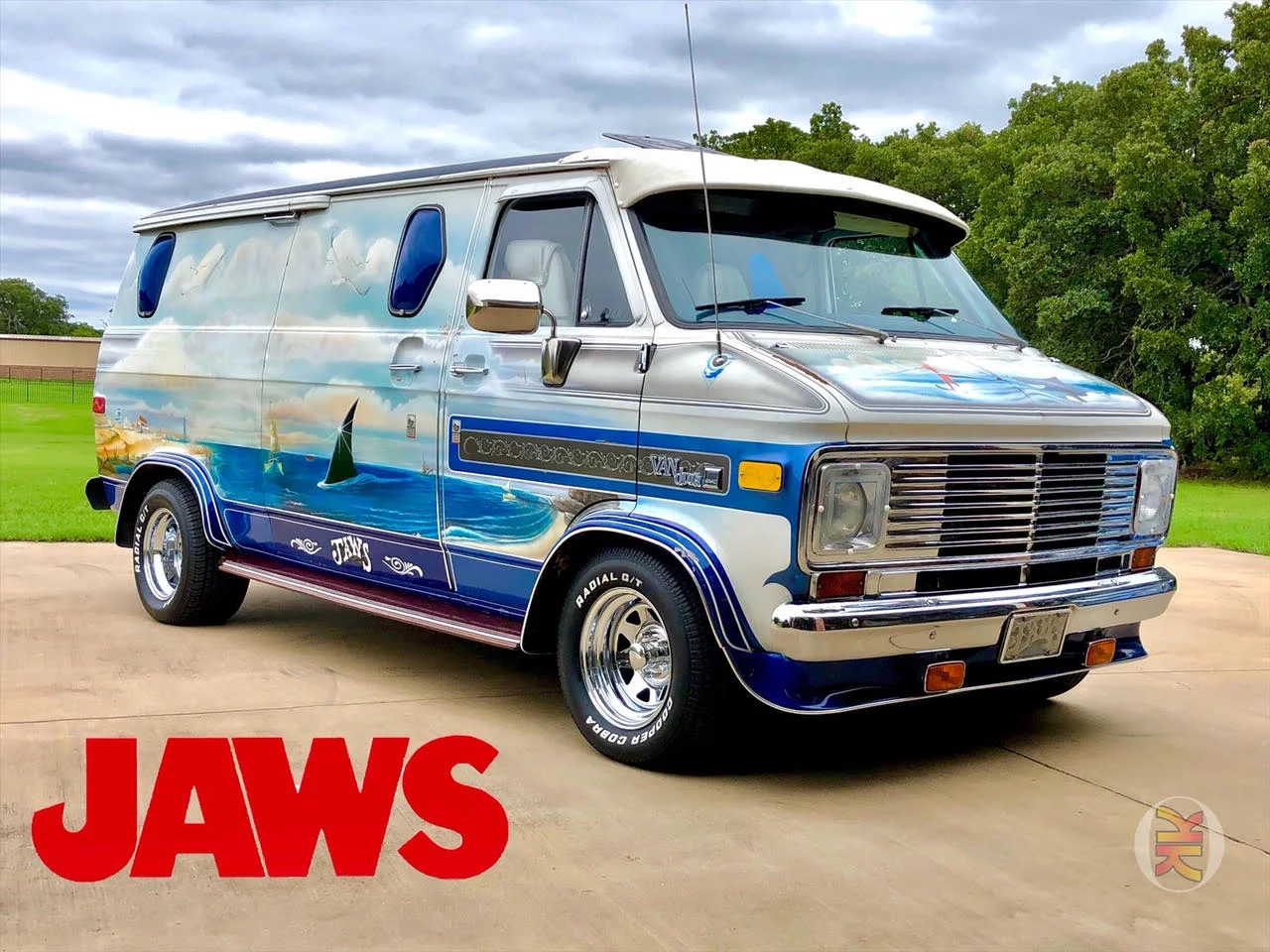 Jaws Van