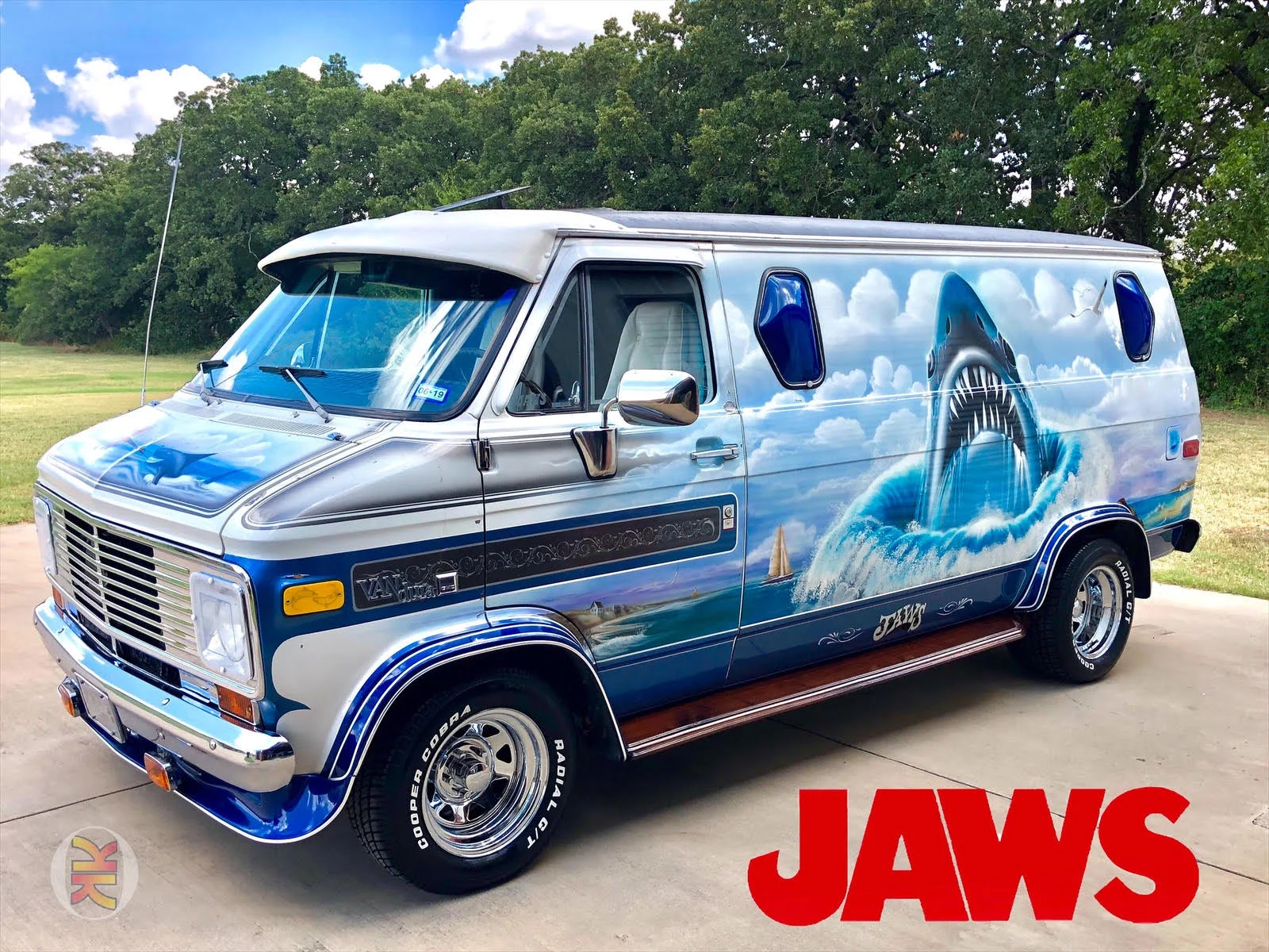 jaws van 5.jpg