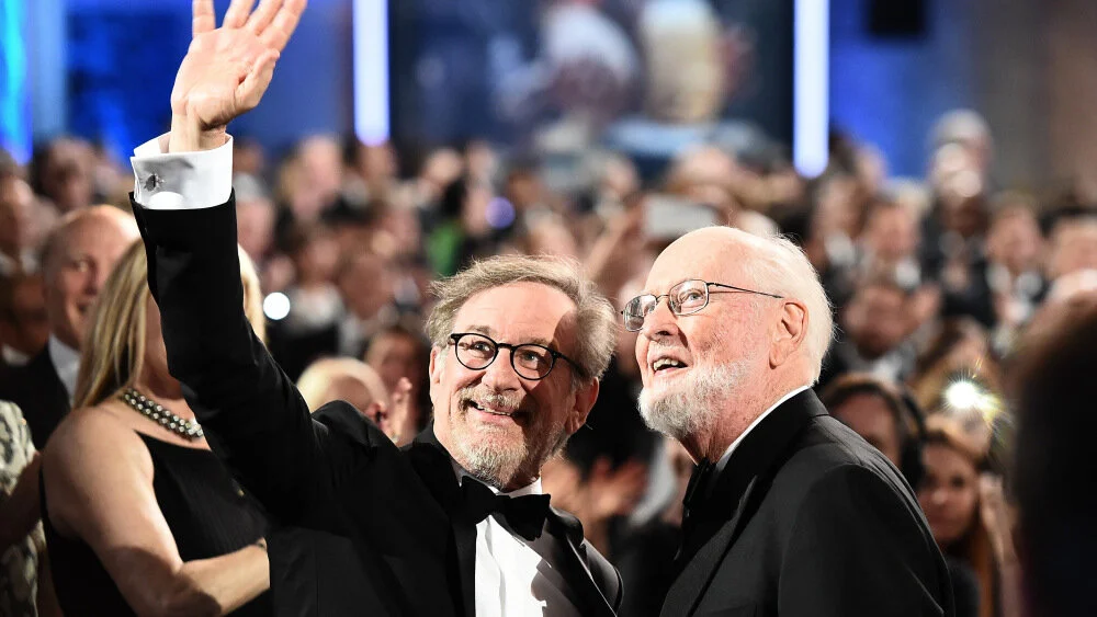 Jaws Stars Out In Force At The Rise Of Skywalker Premiere 