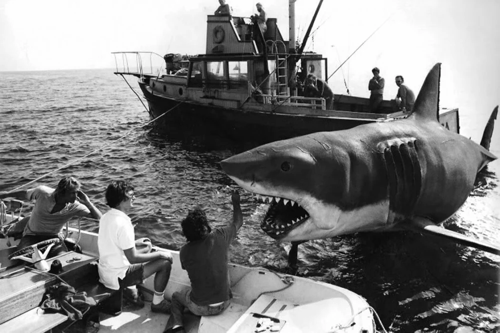 Steven Spielberg On The Set Of Jaws — The Daily Jaws