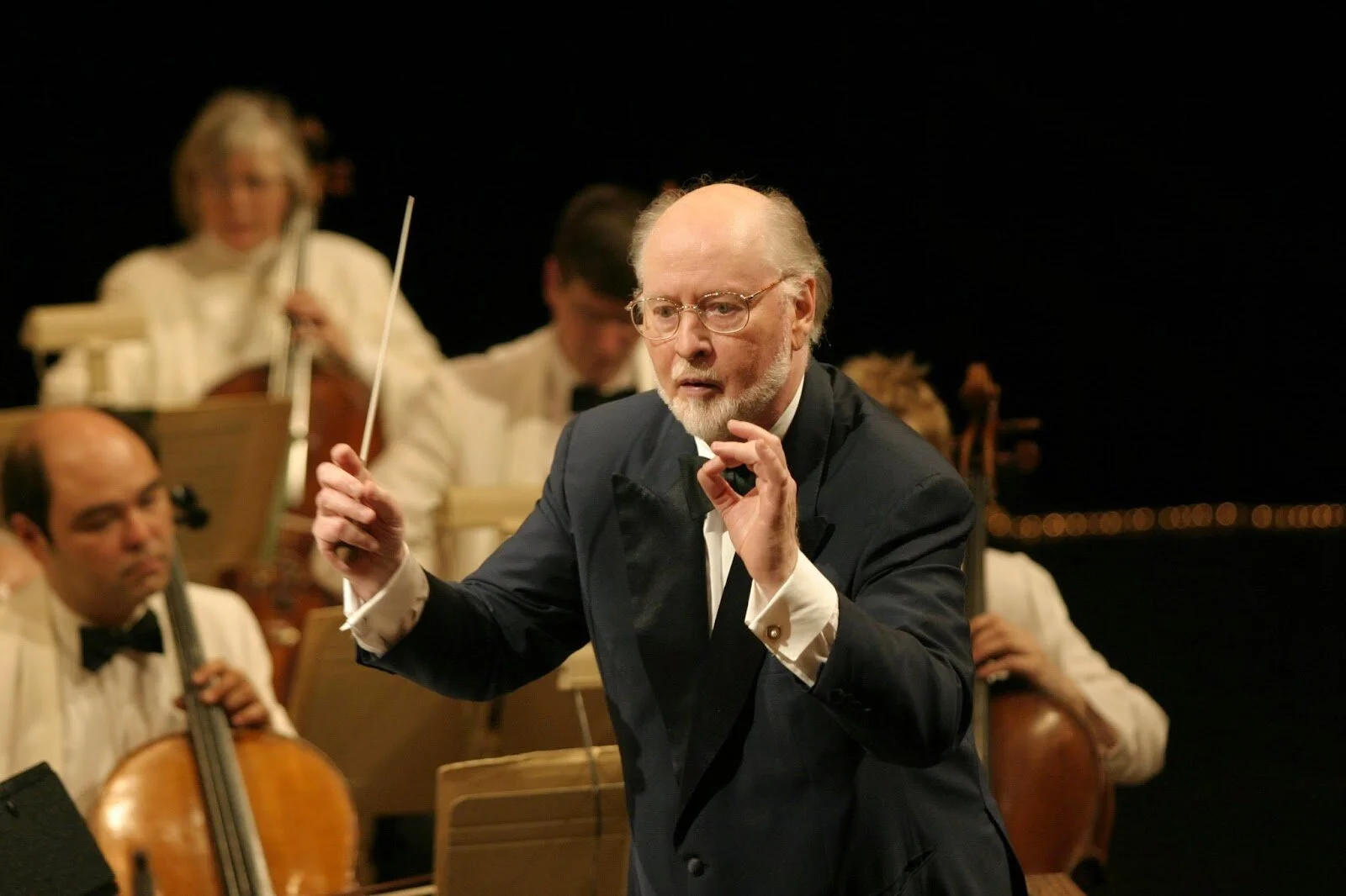 JAWS COMPOSER JOHN WILLIAMS RETURNS TO CONDUCTING FOR 9 SPECIAL LIVE PERFORMANCES