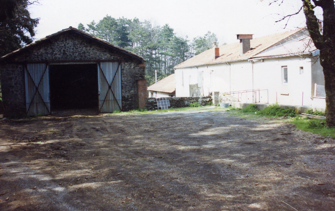  Barn before renovation 