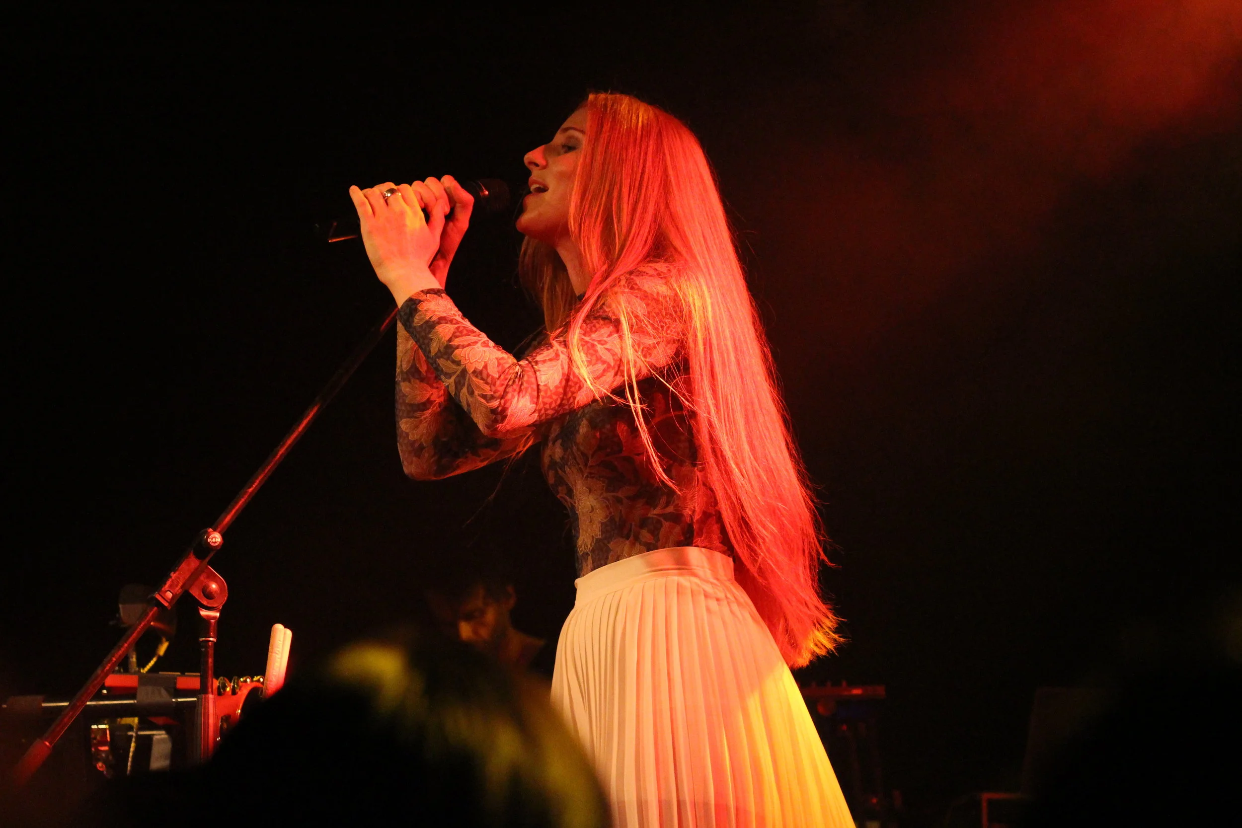 Vera Blue - Charismatic, Passionate and Graceful