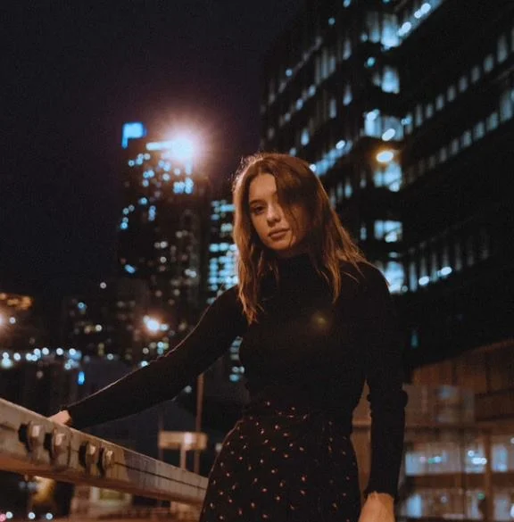 Eluera Interview - Finding Her Voice