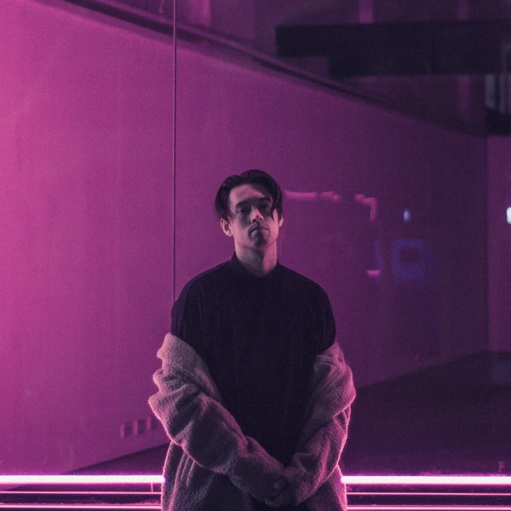 Airports Interview - Retro Aesthetic